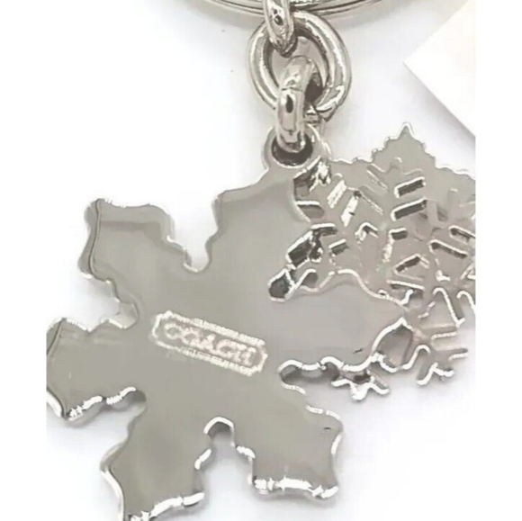 $68 COACH Vintage Red Enamel Multi Snowflake Keychain Fob Rare Purse Charm-#7321 - Picture 3 of 4